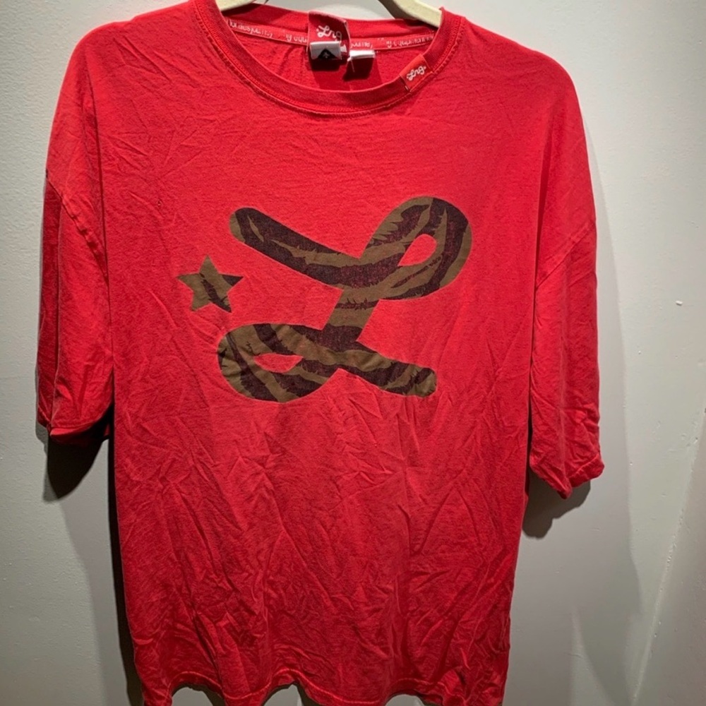LRG vintage red logo t shirt men’s size XL Y2k athleisure retro